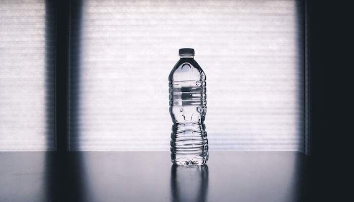 steve-johnson-625117-unsplash-1 a glass of water